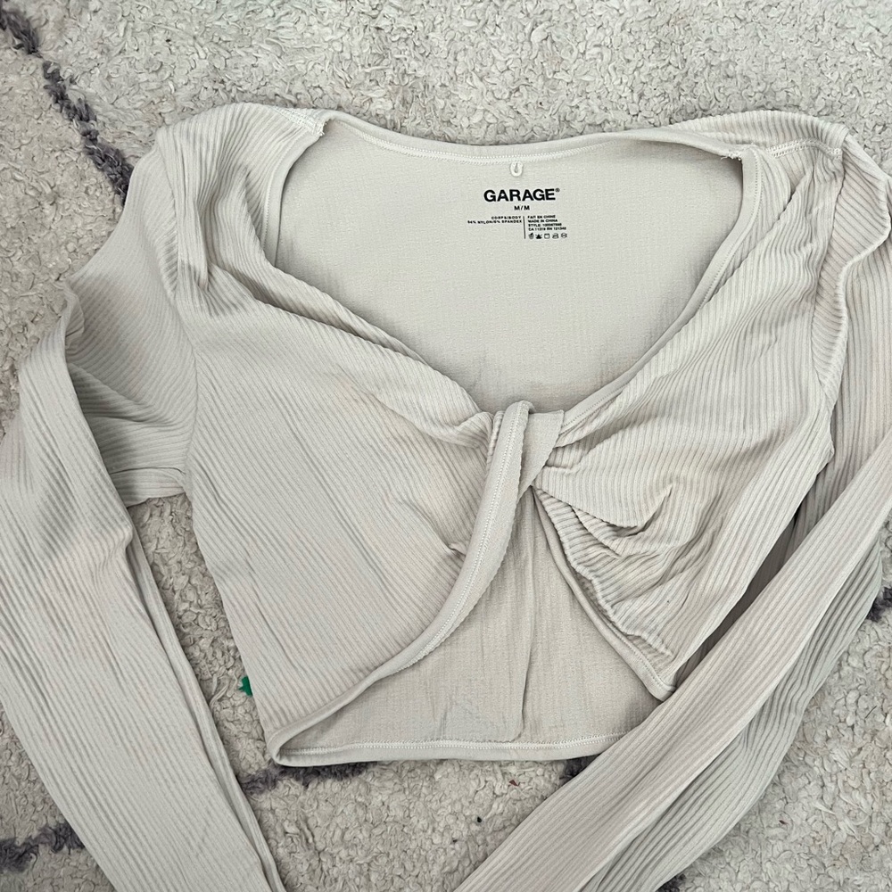 Garage twist front long sleeve